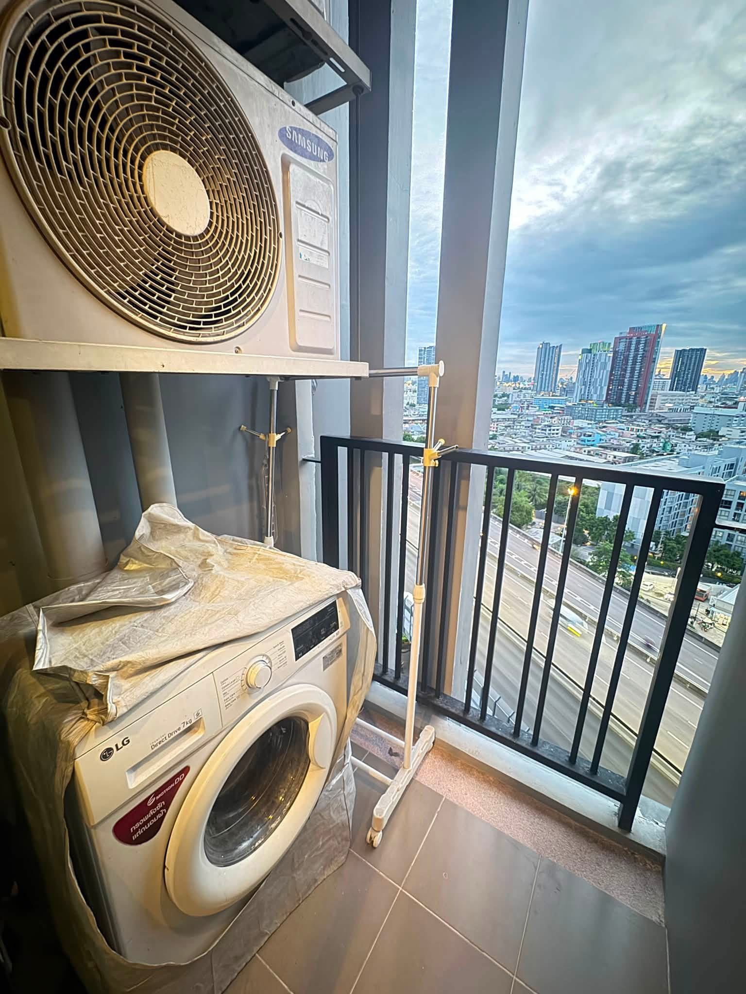 The Base Park West รูปที่ 5
