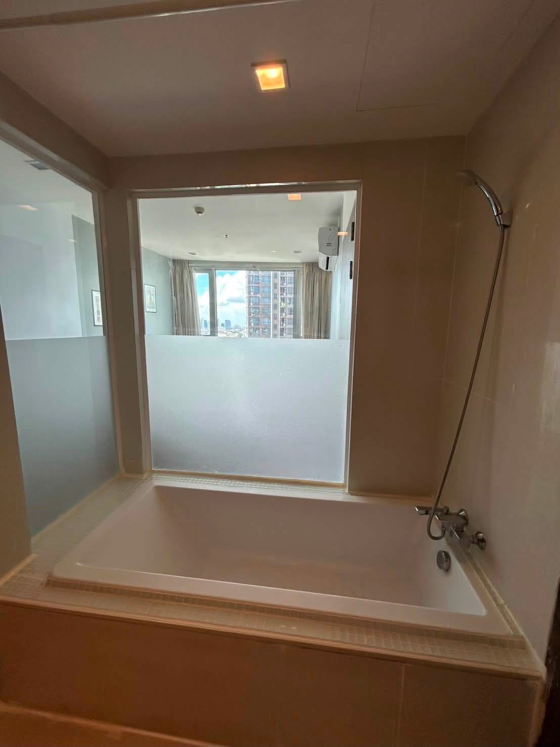 Skywalk Residences Condo รูปที่ 4