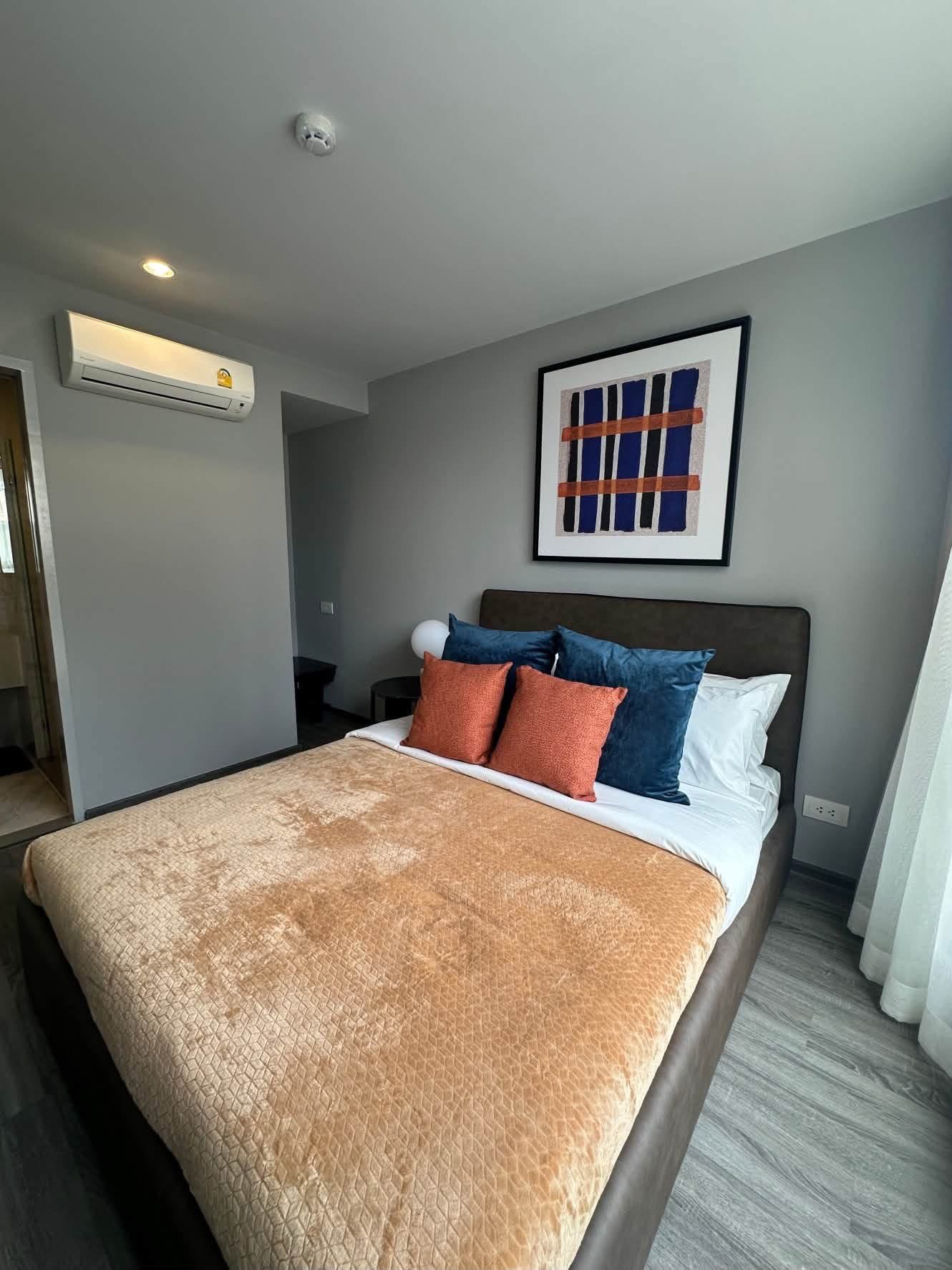 IDEO MOBI SUKHUMVIT 40