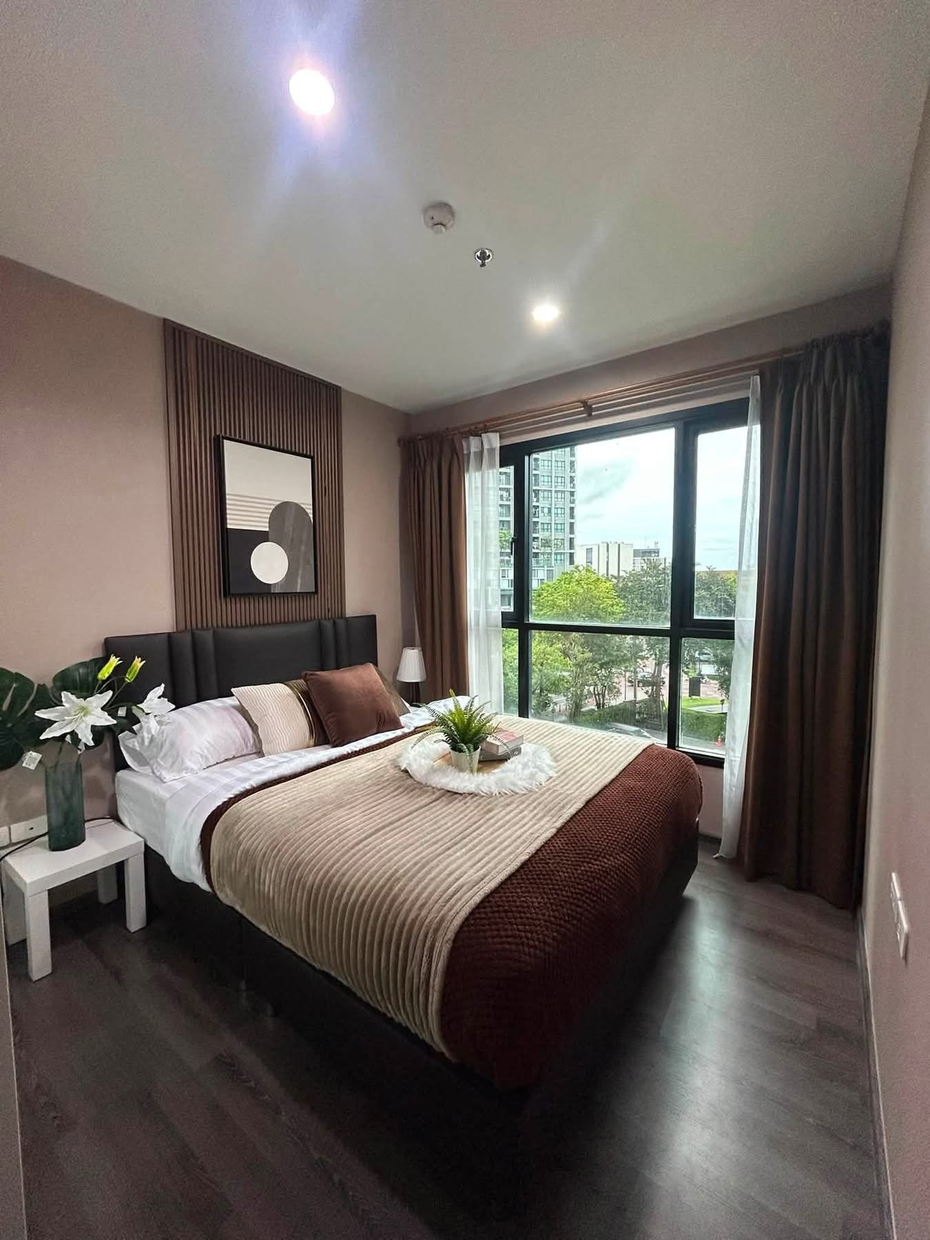 The Base Park West รูปที่ 2
