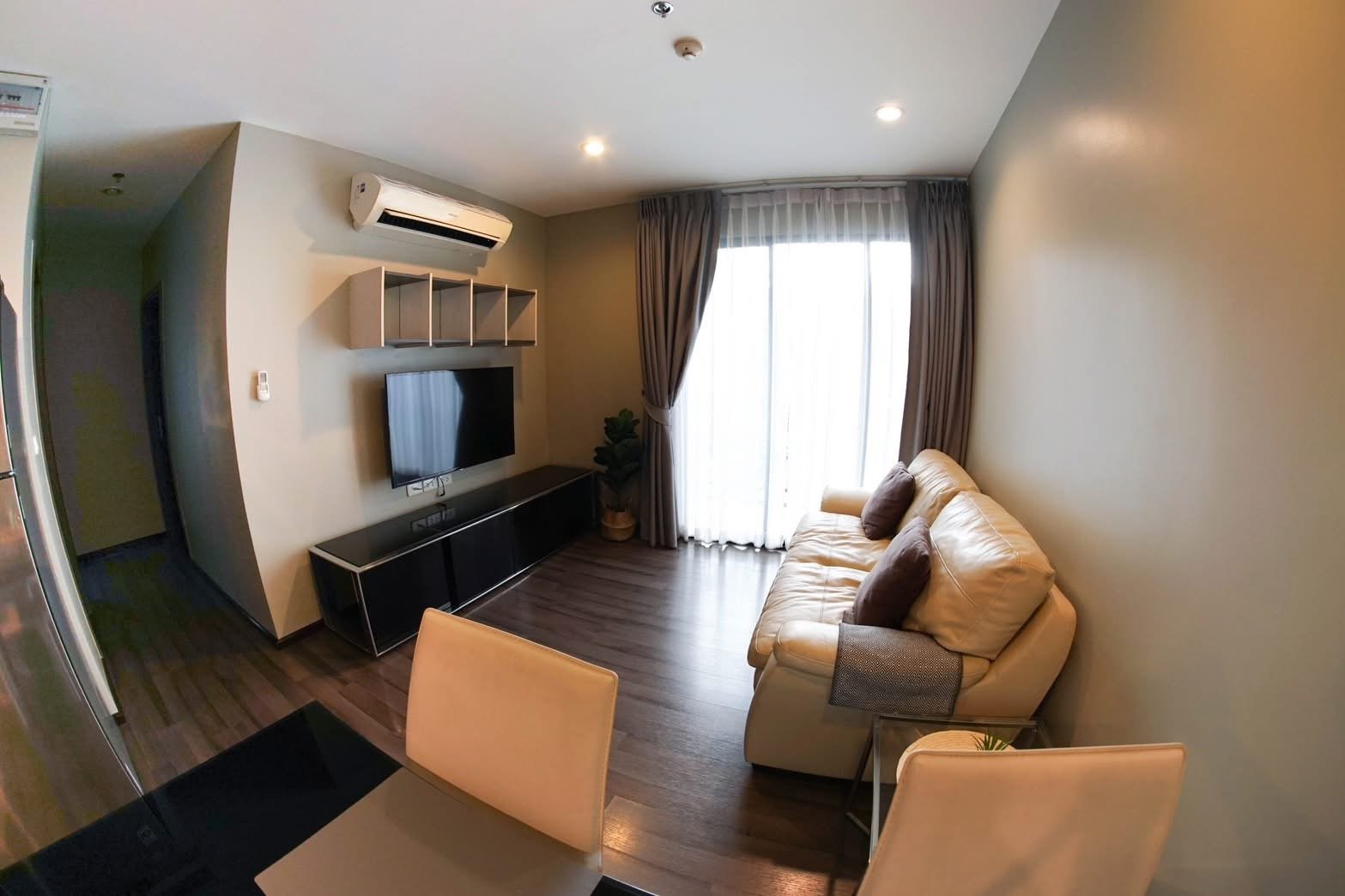 The Base Park West รูปที่ 8