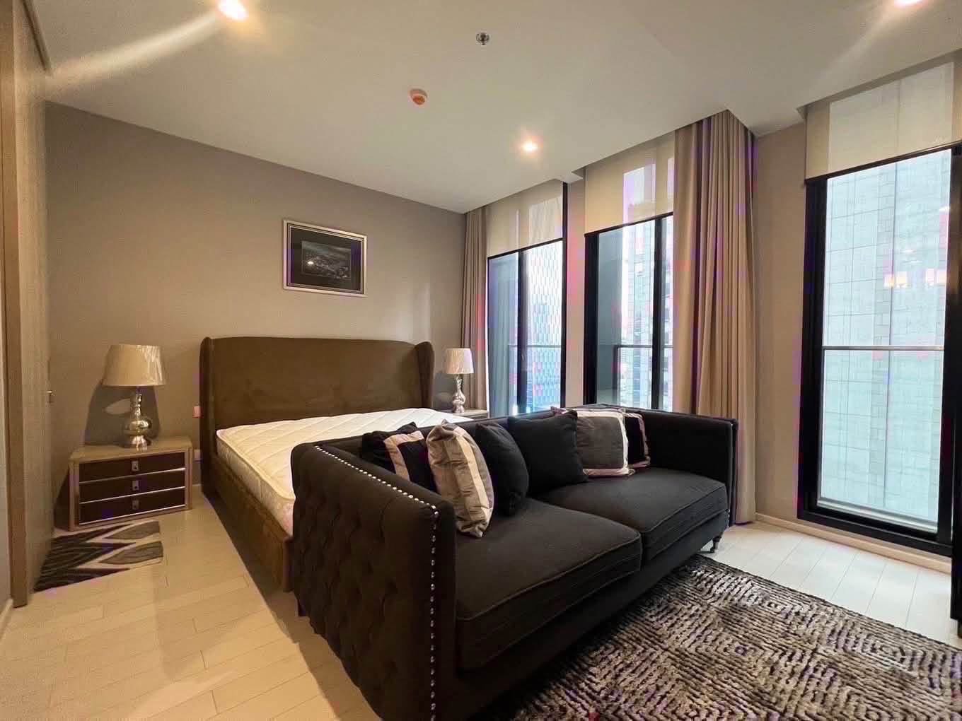 Noble Ploenchit