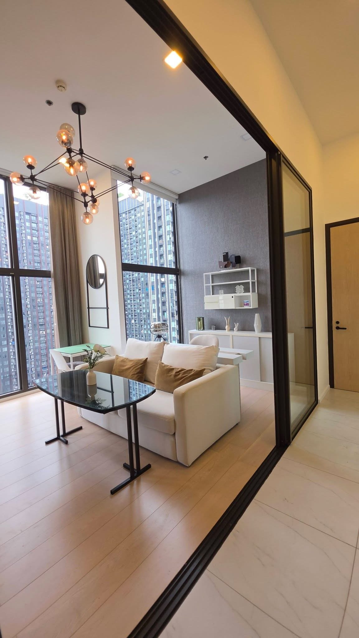 Chewathai Residence Asoke รูปที่ 2